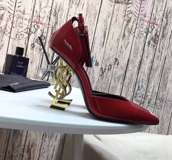 OPYUM SLINGBACK PUMPS IN PATENT LEATHER WITH GOLD-TONE HEEL