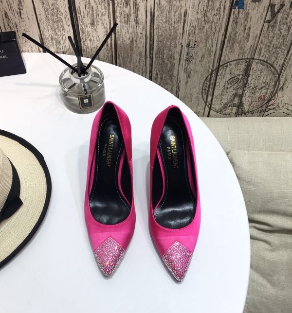 Diamond SLINGBACK PUMPS IN PATENT LEATHER