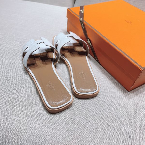 HM Oran Sandal