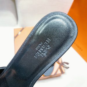 HM Oran Sandal