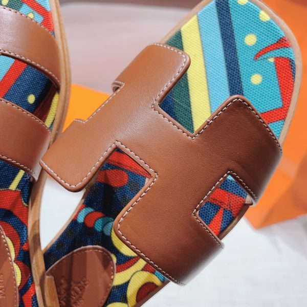 HM Oran Sandal