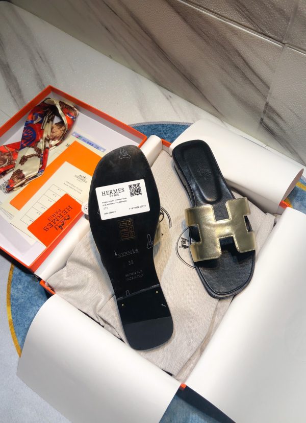 HM Oran Sandal