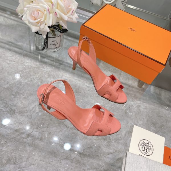 HM Classic Simple Sandal