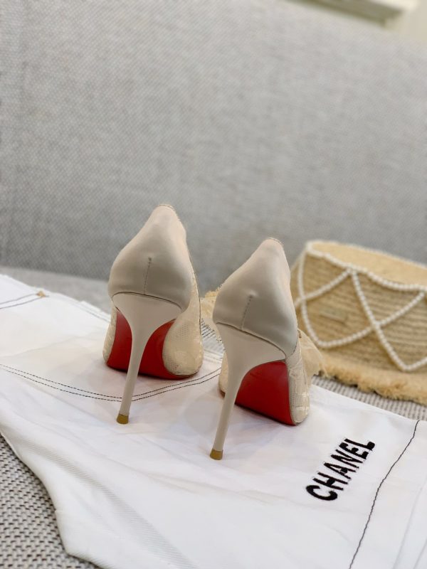 Christian Louboutin Wedges Flats