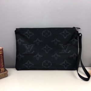 Pouch Monogram Other in Black
