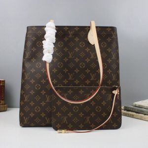 LV Carry It