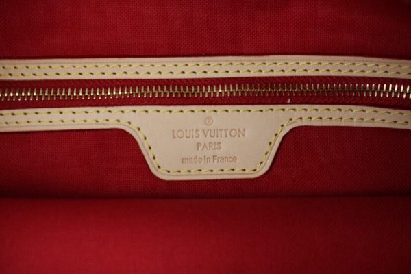 LV Carry It