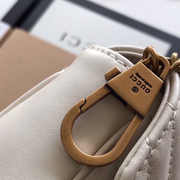 GG Marmont matelassé leather super mini bag