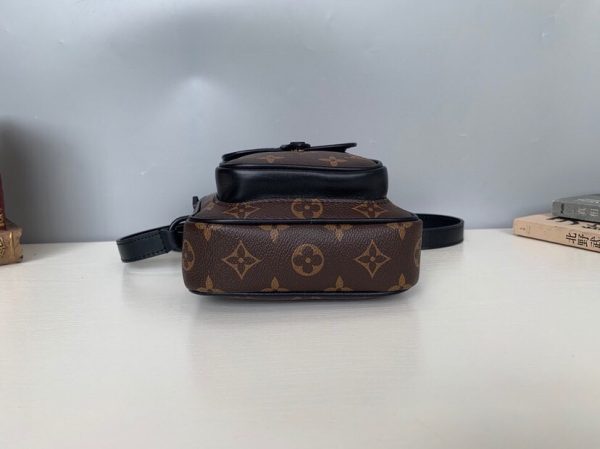 CHRISTOPHER WEARABLE WALLET