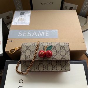 GG Cherry Wallet