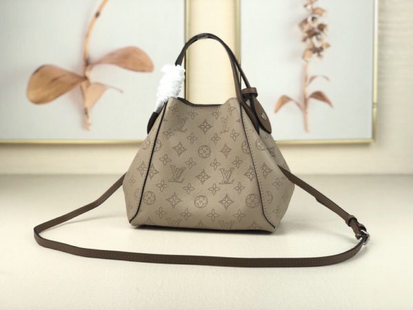 LV Mahina Leather Hina PM