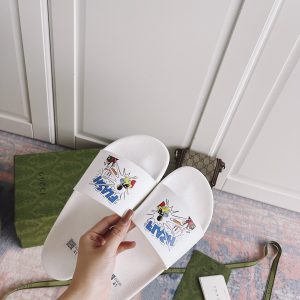 GG SLIPPERS 25