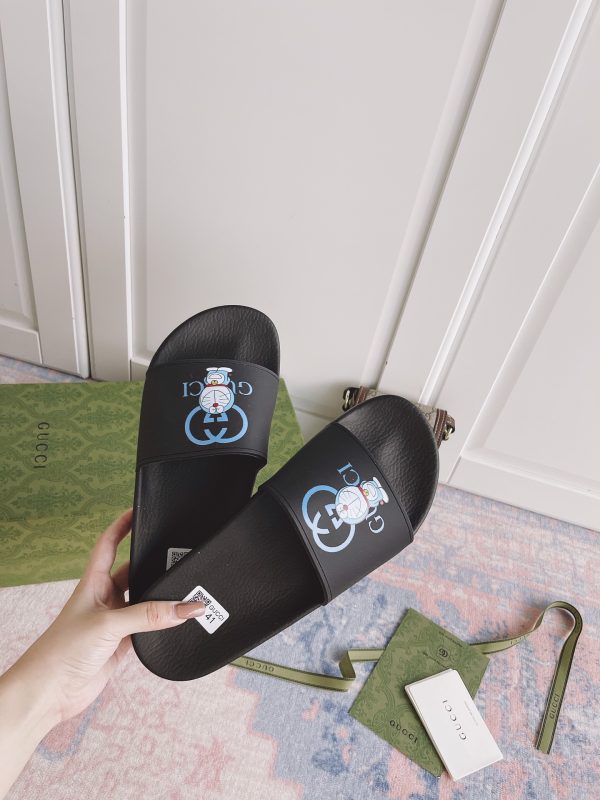 GG SLIPPERS 30