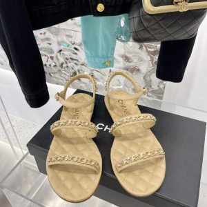 Cn SLIPPERS 22