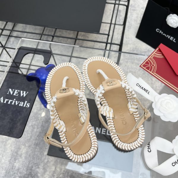 Cn SLIPPERS 26