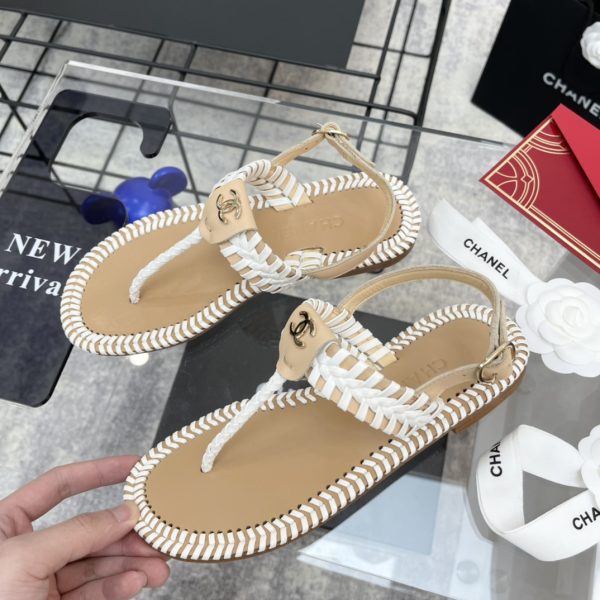 Cn SLIPPERS 26