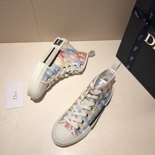 Dr SNEAKERS 32