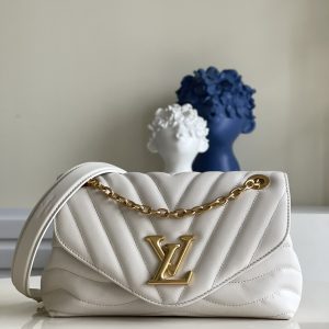 LV NEW WAVE CHAIN BAG