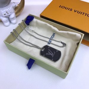 Best Quality Necklace LV 010