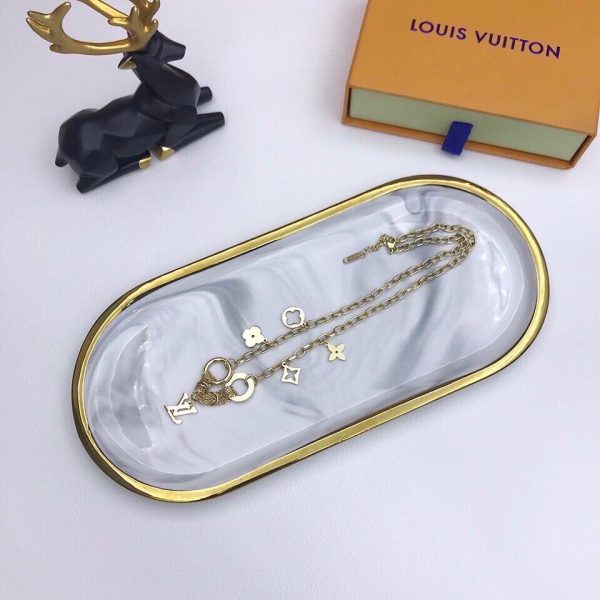 Best Quality Necklace LV 006