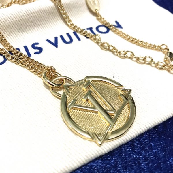 Best Quality Necklace LV 026