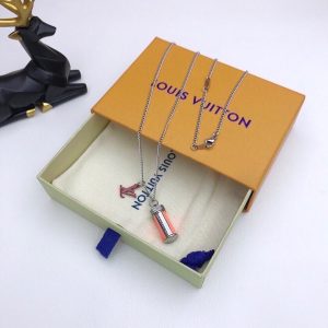 Best Quality Necklace LV 004