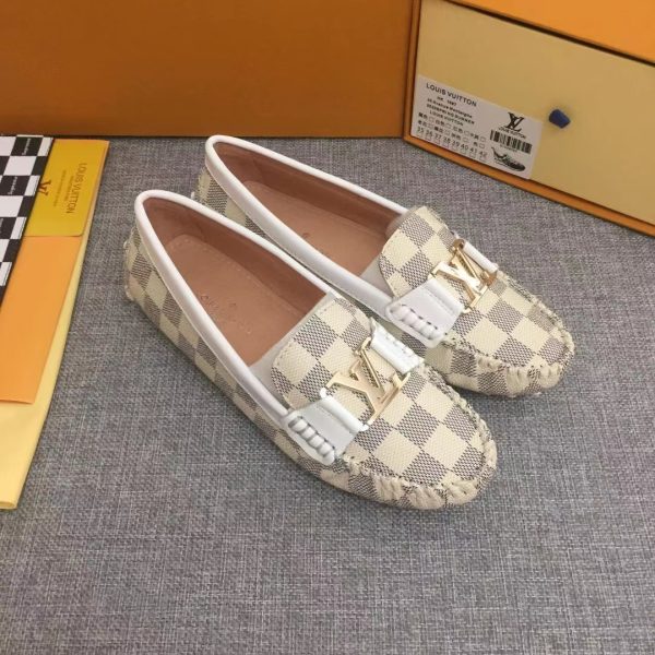 LV Flats