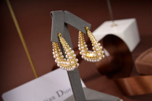 Best Quality Earring DR 056