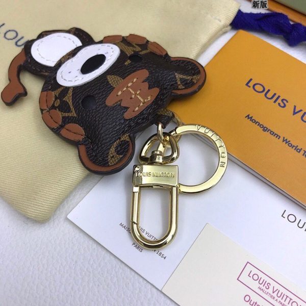 Best Quality Keychains LV 020