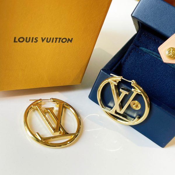 Best Quality Earring LV 002