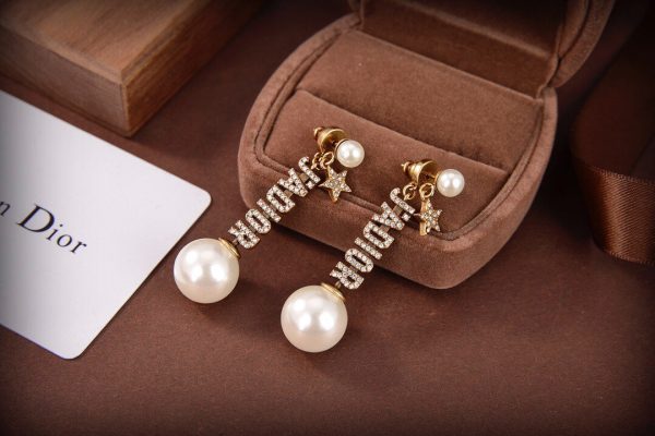 Best Quality Earring DR 060