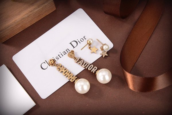 Best Quality Earring DR 060