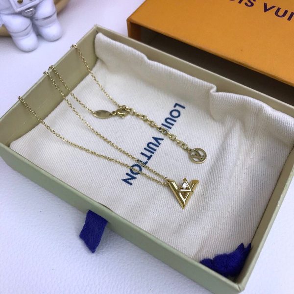 Best Quality Necklace LV 015