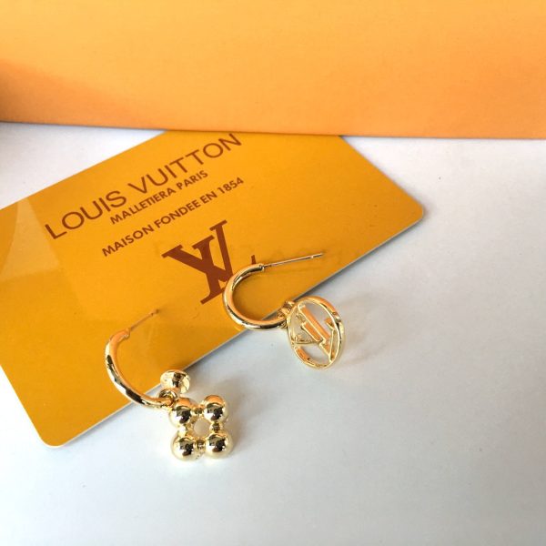 Best Quality Earring LV 007