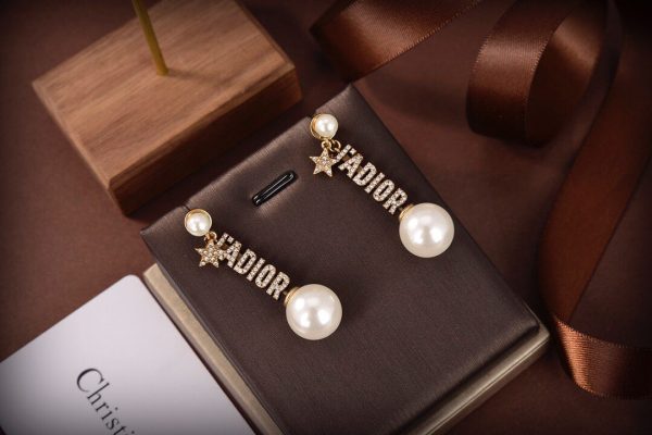 Best Quality Earring DR 060