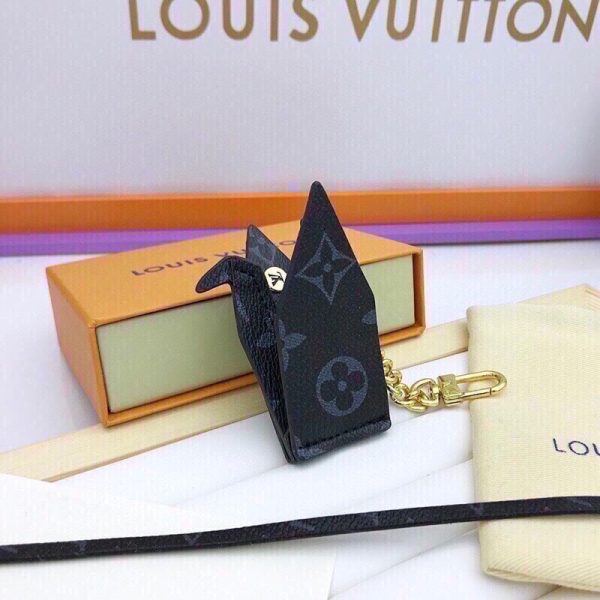 Best Quality Keychains LV 073