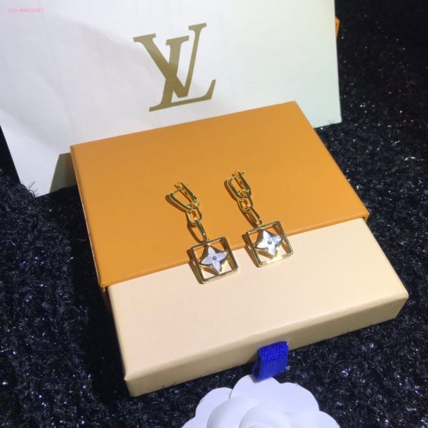 Best Quality Earring LV 004