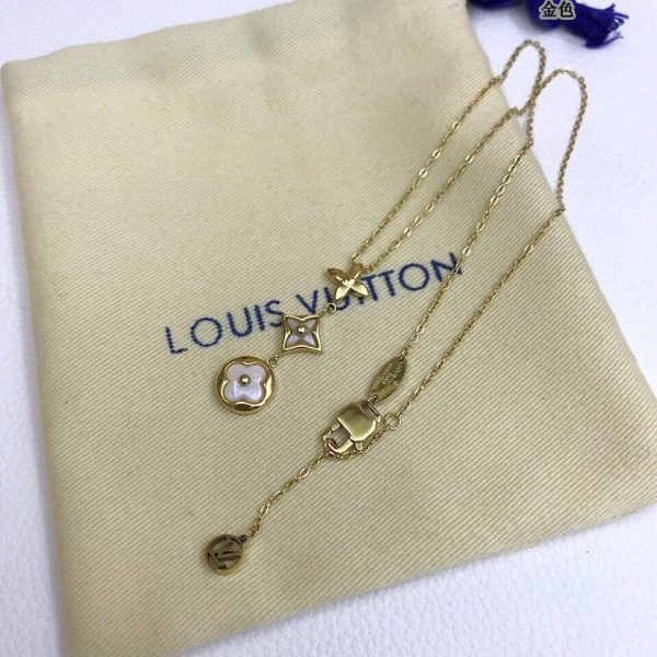 Best Quality Necklace LV 023