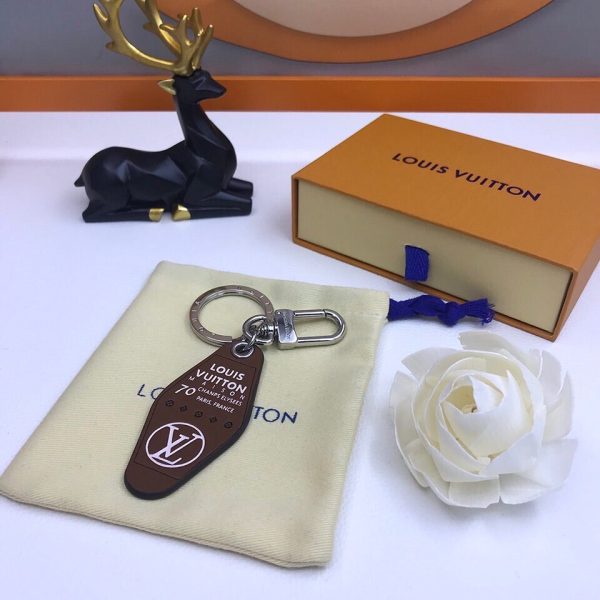 Best Quality Keychains LV 008