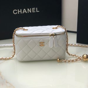 CN Classic Vanity 22C Bag with Chain