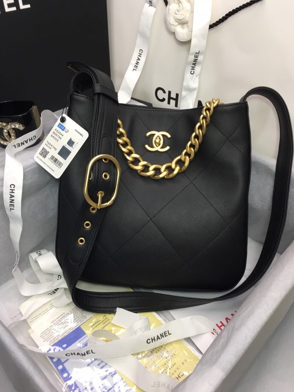 CN 22 LARGE HANDBAG