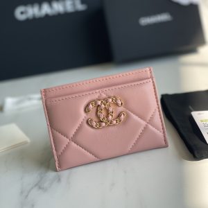 Chanl 19 CARD HOLDER