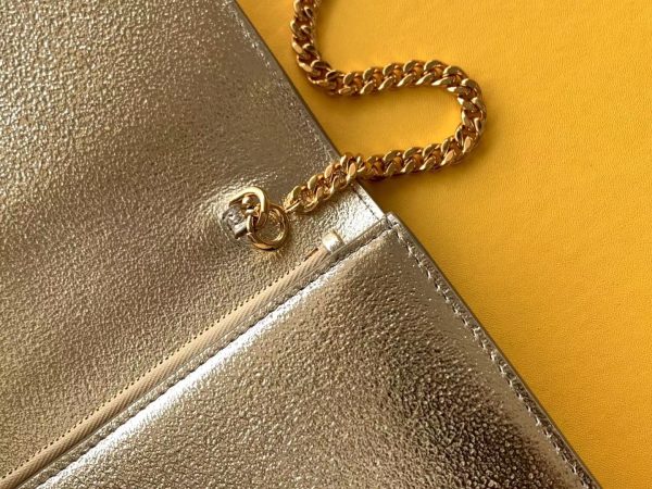 KATE CHAIN WALLET WITH TASSEL IN GRAIN DE POUDRE EMBOSSED LEATHER