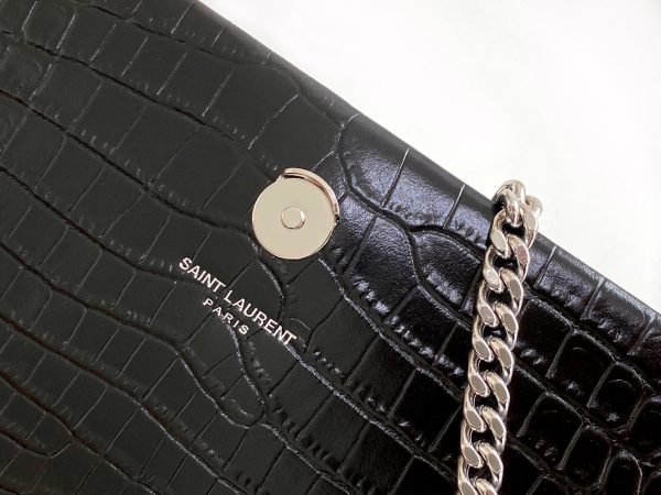 KATE SMALL CHAIN BAG WITH TASSEL IN CROCODILE-EMBOSSED SHINY LEATHER