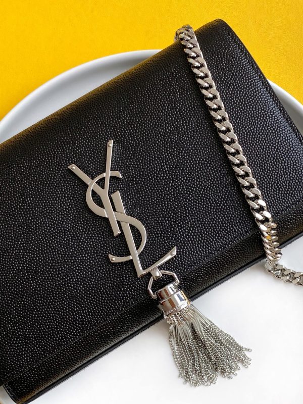 KATE SMALL CHAIN BAG WITH TASSEL IN CROCODILE-EMBOSSED SHINY LEATHER