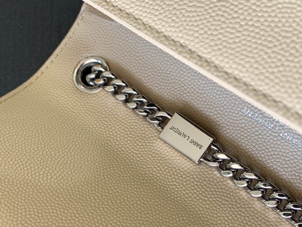 KATE SMALL CHAIN BAG IN GRAIN DE POUDRE EMBOSSED LEATHER