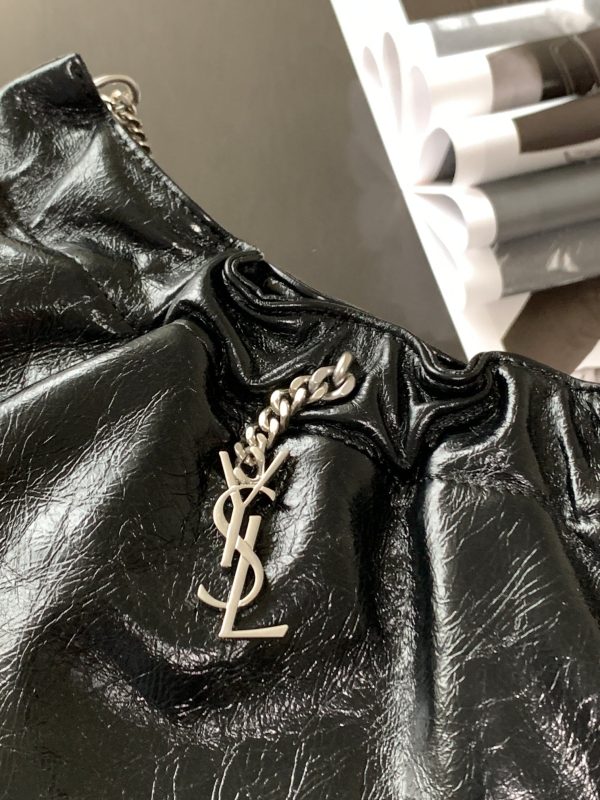 Mini leather shoulder bag
