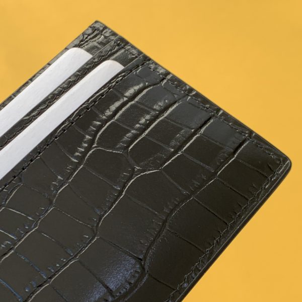 CASSANDRE MATELASSÉ CARD CASE IN GRAIN DE POUDRE EMBOSSED LEATHER