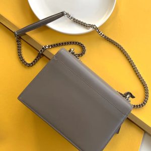 SUNSET MEDIUM CHAIN BAG IN SMOOTH LEATHER