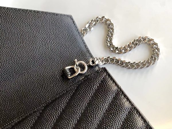 CASSANDRE MATELASSE NEVEROPE CHAIN BAG